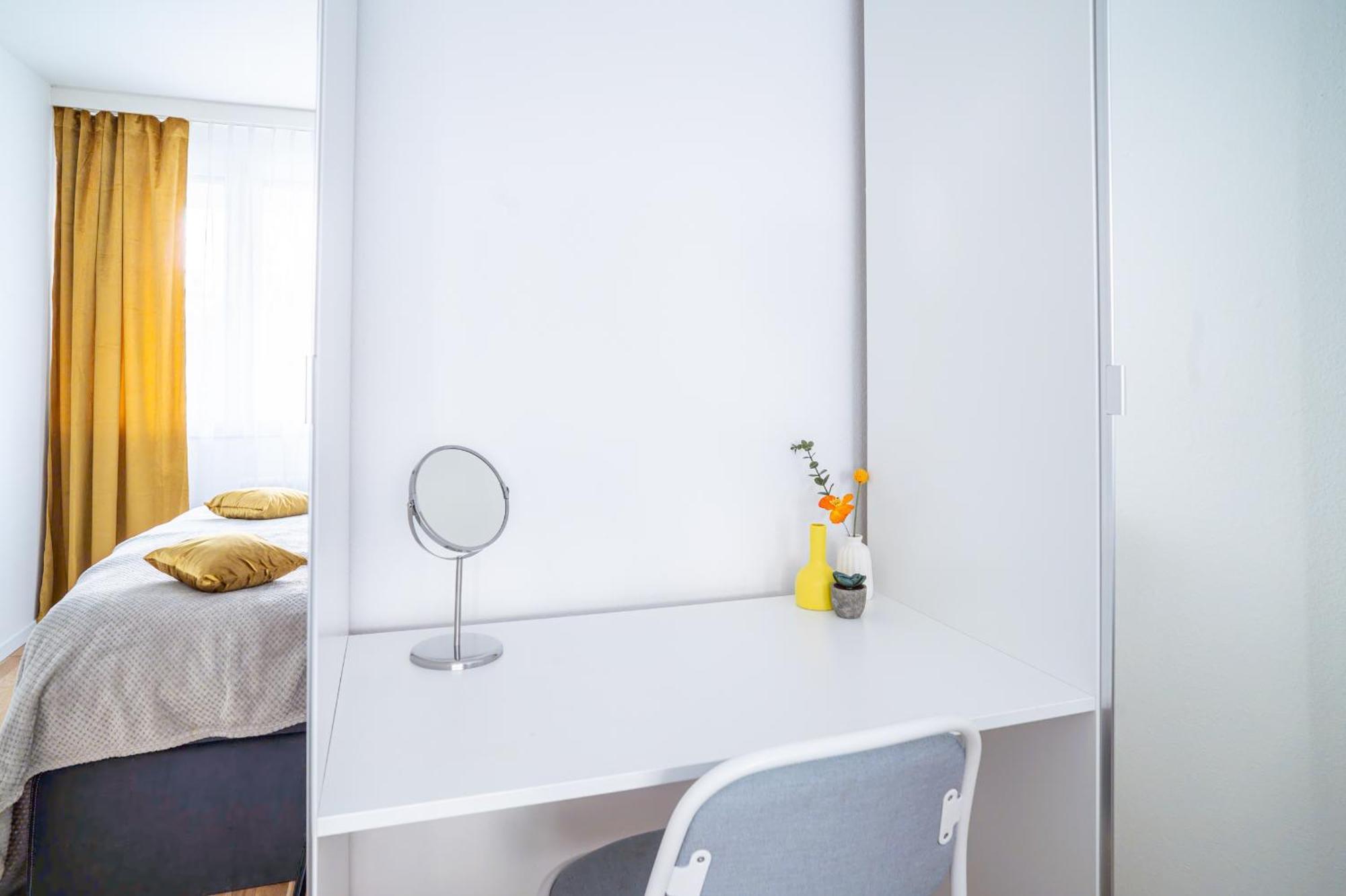 Expo-Basel-Ch Apt, Amazon Prime Video, Wifi, Coffee & Tee, Popcorn, Kitchen Екстериор снимка